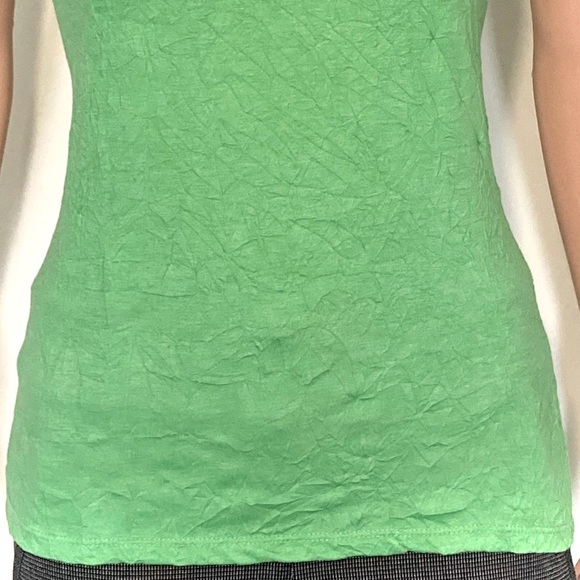 ❌SOLD❌MED•JANA•CRINKLED GREEN TOP• - Picture 3 of 5